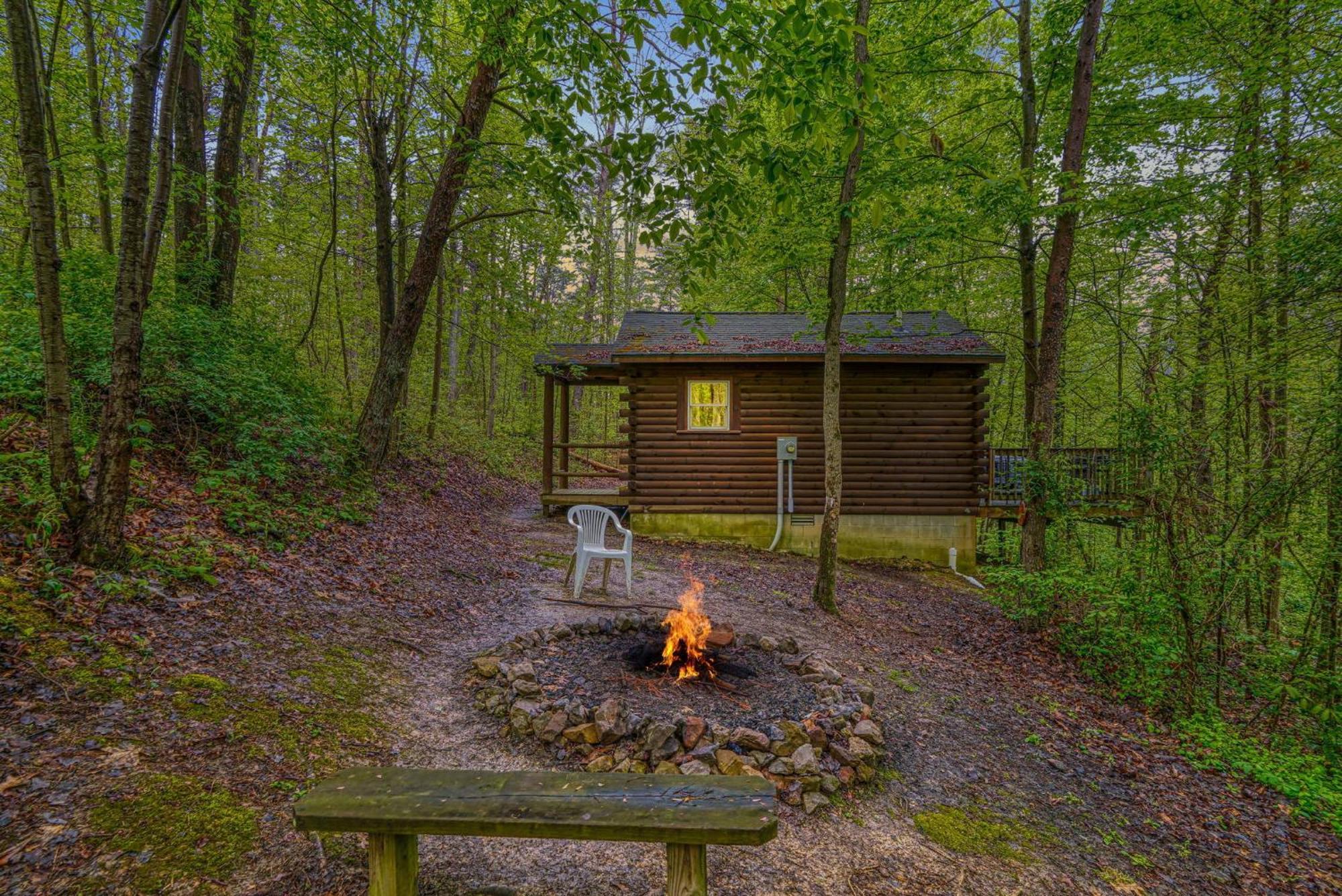 Blue Rose Cabins - Wildwoods Cabin Logan Eksteriør billede