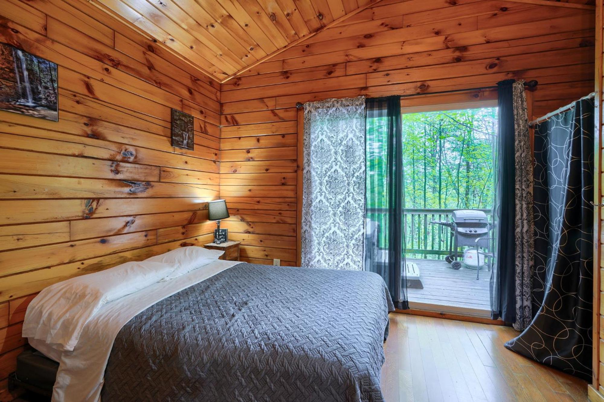 Blue Rose Cabins - Wildwoods Cabin Logan Eksteriør billede