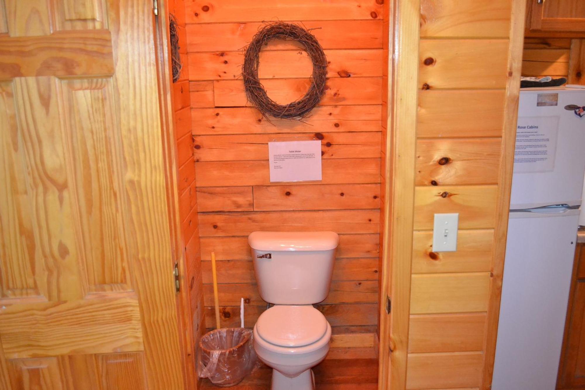 Blue Rose Cabins - Wildwoods Cabin Logan Eksteriør billede